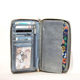 Yarmouth Zip Phone Wallet from Tradevia