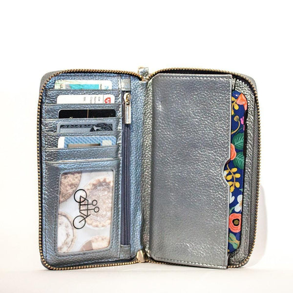 Yarmouth Zip Phone Wallet from Tradevia